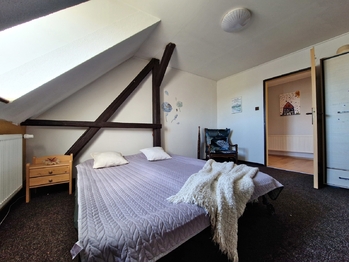 Pokoj - Prodej ubytovacího zařízení 368 m², Benešov u Semil