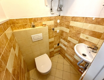 Prodej bytu 2+kk v osobním vlastnictví 45 m², Praha 6 - Veleslavín