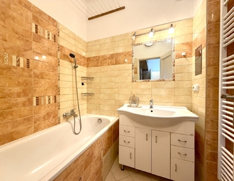 Prodej bytu 2+kk v osobním vlastnictví 45 m², Praha 6 - Veleslavín