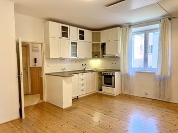 Prodej bytu 2+kk v osobním vlastnictví 45 m², Praha 6 - Veleslavín