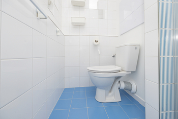 WC - Pronájem bytu 2+kk v osobním vlastnictví 47 m², Hradec Králové