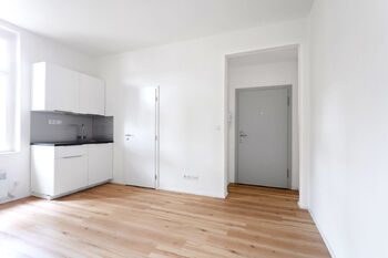 Pronájem bytu 1+kk v osobním vlastnictví 18 m², Praha 4 - Nusle