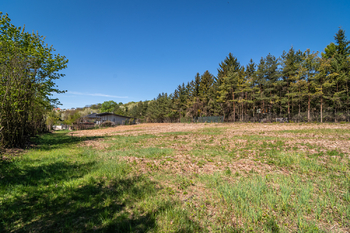 Prodej pozemku 867 m², Slaný