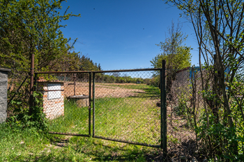 Prodej pozemku 867 m², Slaný