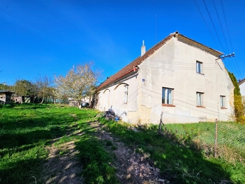 Prodej domu 406 m², Zaječice