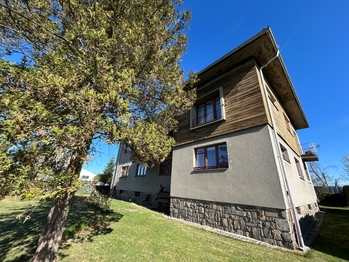 Prodej bytu 3+1 v osobním vlastnictví 90 m², Březnice