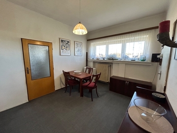 Prodej bytu 3+1 v osobním vlastnictví 90 m², Březnice