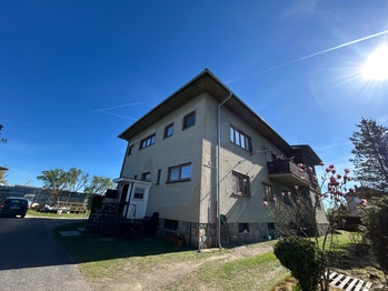 Prodej bytu 3+1 v osobním vlastnictví 90 m², Březnice