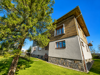 Prodej bytu 3+1 v osobním vlastnictví 90 m², Březnice