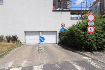 Pronájem garážového stání 13 m², Praha 10 - Strašnice