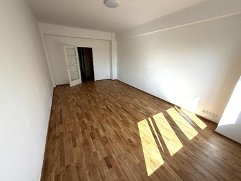 Pronájem bytu 2+kk v osobním vlastnictví 50 m², Praha 7 - Holešovice