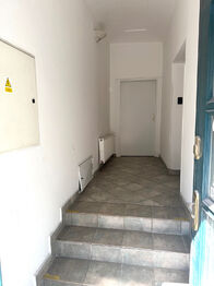 Pronájem kancelářských prostor 250 m², Třebíč