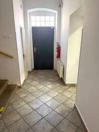 Pronájem kancelářských prostor 250 m², Třebíč