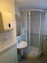 Pronájem kancelářských prostor 250 m², Třebíč