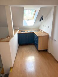 Pronájem kancelářských prostor 250 m², Třebíč