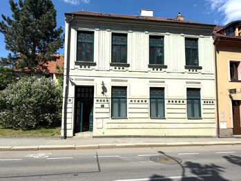 Pronájem kancelářských prostor 250 m², Třebíč