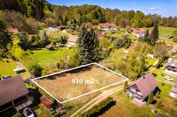 Prodej pozemku 810 m², Benešov nad Černou