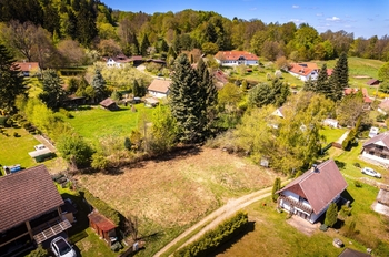 Prodej pozemku 810 m², Benešov nad Černou