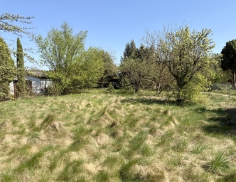 Prodej pozemku 2196 m², Hradištko