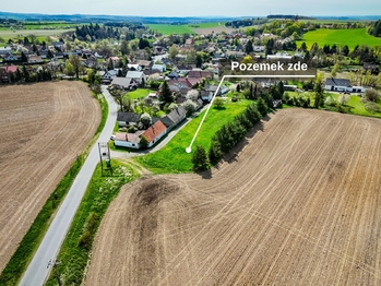 Prodej pozemku 1200 m², Třebsko