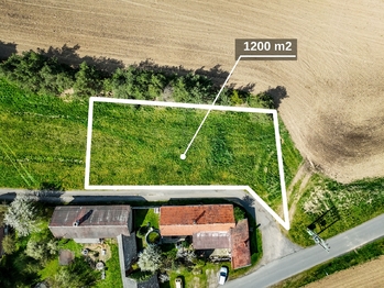 Prodej pozemku 1200 m², Třebsko