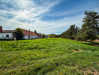 Prodej pozemku 1200 m², Třebsko