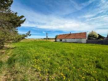 Prodej pozemku 1200 m², Třebsko