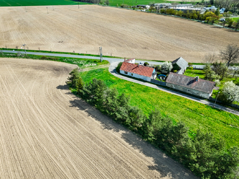 Prodej pozemku 1200 m², Třebsko