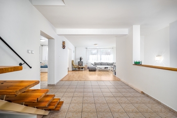 Prodej bytu 5+1 v osobním vlastnictví 180 m², Litvínovice