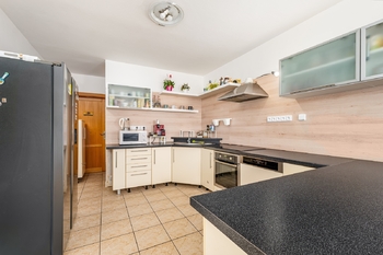 Prodej bytu 5+1 v osobním vlastnictví 180 m², Litvínovice