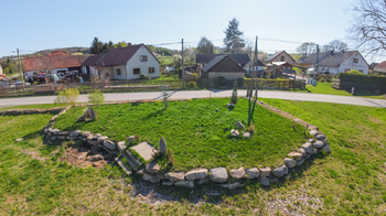 Prodej pozemku 2006 m², Sedlec-Prčice