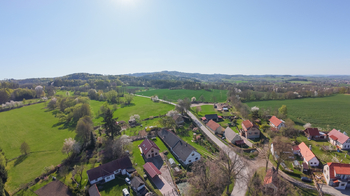 Prodej pozemku 2006 m², Sedlec-Prčice