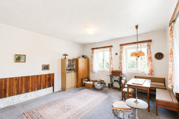 Prodej domu 200 m², Žerčice