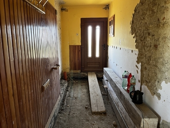 Vchod - Prodej domu 99 m², Horní Újezd