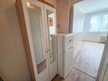 předsíň - Pronájem bytu 1+kk v osobním vlastnictví 21 m², České Budějovice