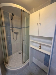 koupelna - Pronájem bytu 1+kk v osobním vlastnictví 21 m², České Budějovice