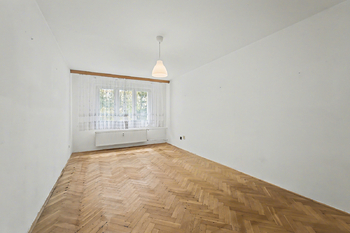 Prodej bytu 3+1 v osobním vlastnictví 74 m², Praha 6 - Břevnov