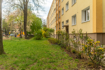 Prodej bytu 3+1 v osobním vlastnictví 74 m², Praha 6 - Břevnov