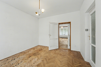 Prodej bytu 3+1 v osobním vlastnictví 74 m², Praha 6 - Břevnov