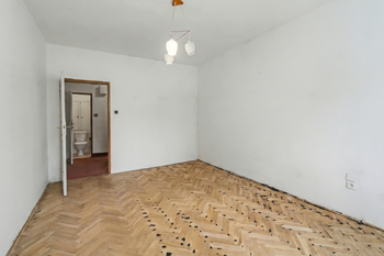 Prodej bytu 3+1 v osobním vlastnictví 74 m², Praha 6 - Břevnov