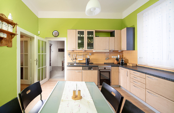 kuchyň - Prodej nájemního domu 193 m², Hořovice