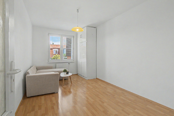 Prodej bytu 3+1 v osobním vlastnictví 85 m², Vestec