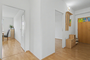 Prodej bytu 3+1 v osobním vlastnictví 85 m², Vestec