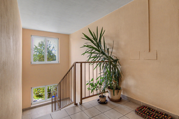 Prodej bytu 3+1 v osobním vlastnictví 85 m², Vestec