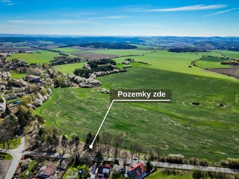 Prodej pozemku 1101 m², Drahlín