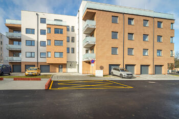Pronájem bytu 2+kk v osobním vlastnictví 64 m², Nové Strašecí