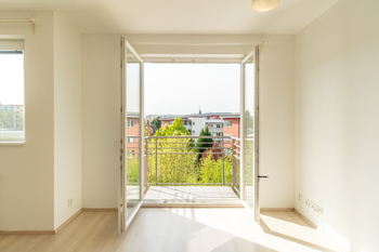 Pronájem bytu 1+kk v osobním vlastnictví 37 m², Praha 9 - Letňany