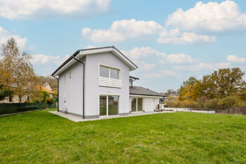 Prodej domu 167 m², Jenišov