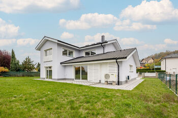 Prodej domu 167 m², Jenišov