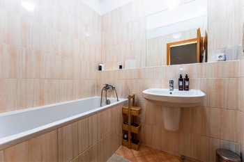 Pronájem bytu 2+kk v osobním vlastnictví 78 m², Praha 7 - Holešovice